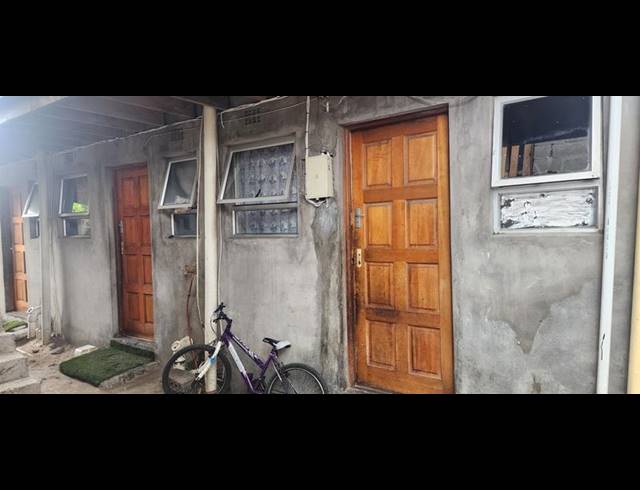 14 BEDROOM HOUSE FOR SALE IN HEATHER PARK